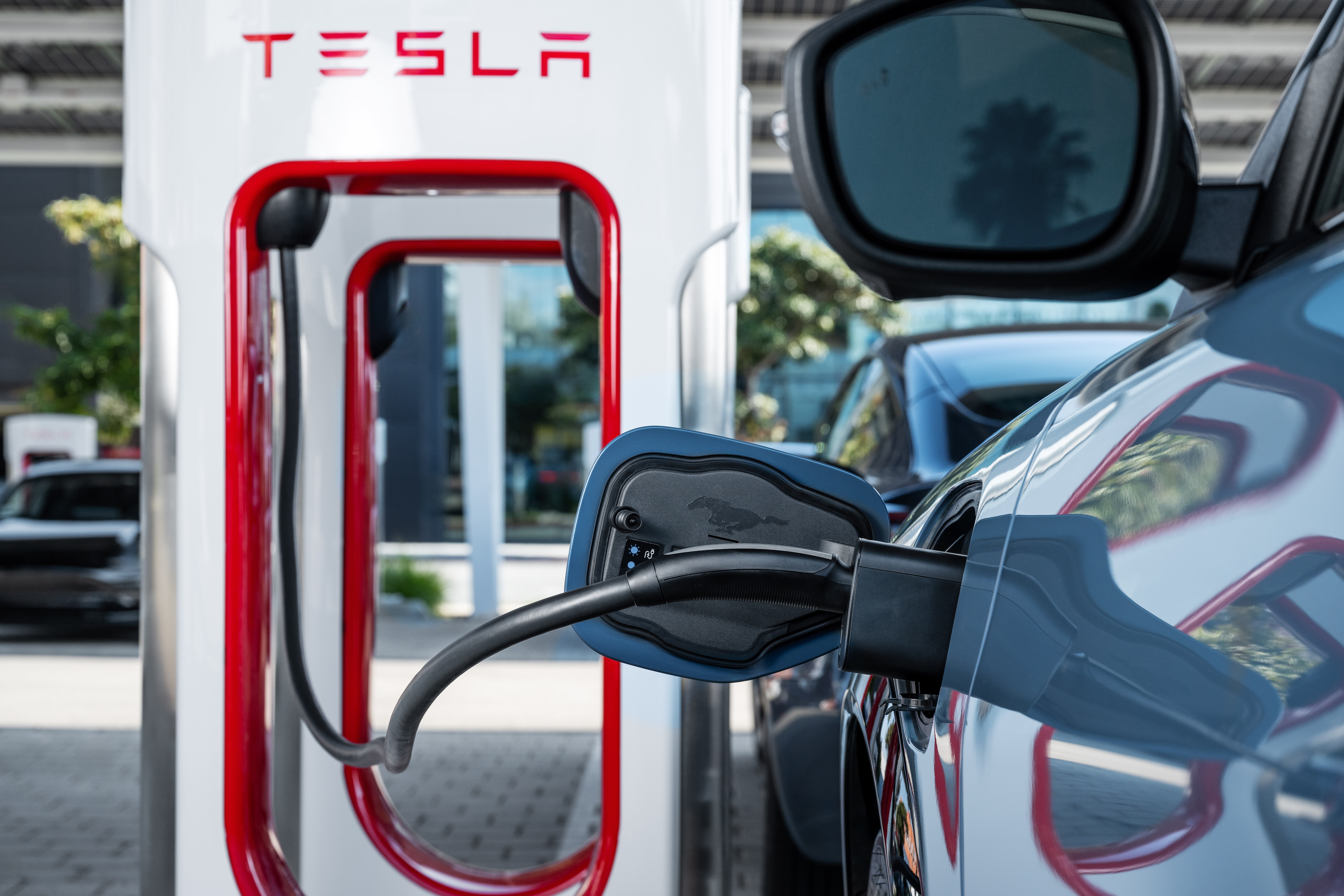 There are multiple ways customers can optimize the charging experience.
